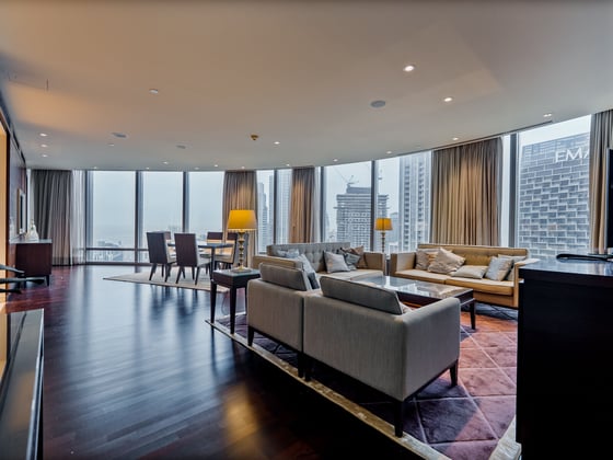 Skyline Luxury | High Floor | Premium Amenities, picture 2