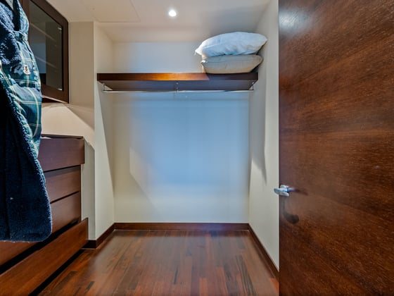 Skyline Luxury | High Floor | Premium Amenities, picture 8