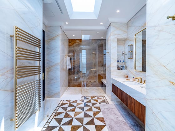 Bespoke Unique Mansion | Basement, Golf, Gym, Spa, picture 21