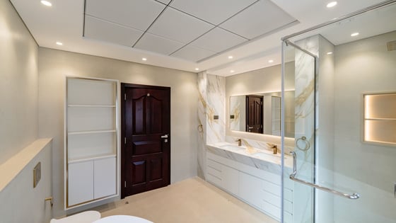 Upgraded and Landscaped Villa | Private Pool, picture 20