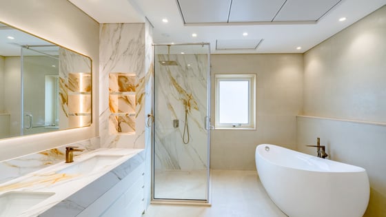 Upgraded and Landscaped Villa | Private Pool, picture 19