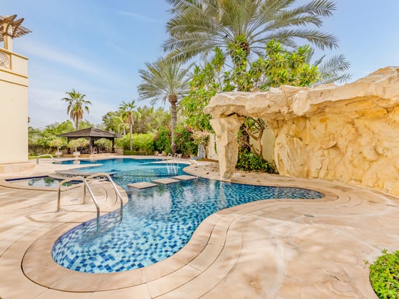 Timeless Luxury |Golf Course View |Private Setting, picture 28