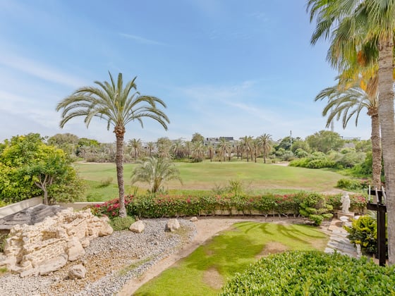 Timeless Luxury |Golf Course View |Private Setting, picture 25
