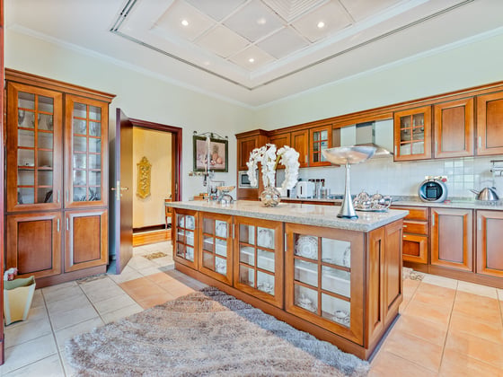 Timeless Luxury |Golf Course View |Private Setting, picture 20