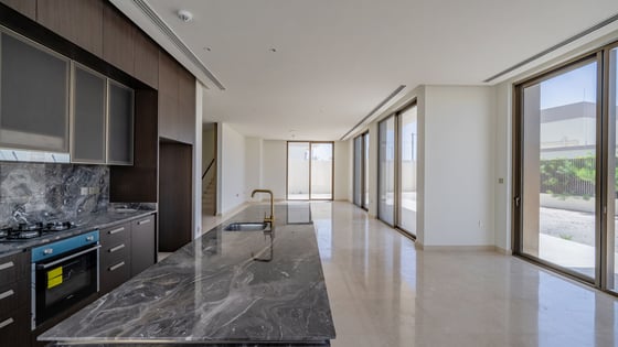Elie Saab Interiors | Brand New Flora Villa with Burj &amp; Skyline Views, picture 5