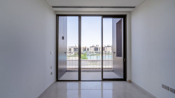 Elie Saab Interiors | Brand New Flora Villa with Burj &amp; Skyline Views, picture 19