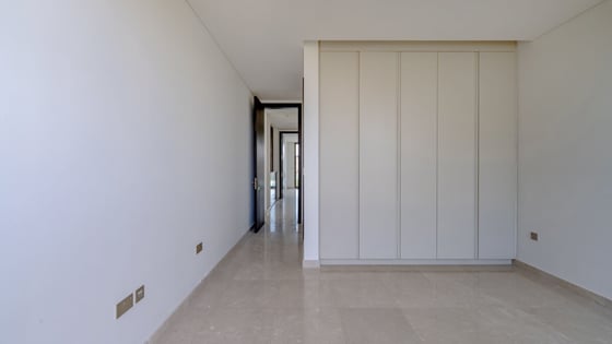 Elie Saab Interiors | Brand New Flora Villa with Burj &amp; Skyline Views, picture 18