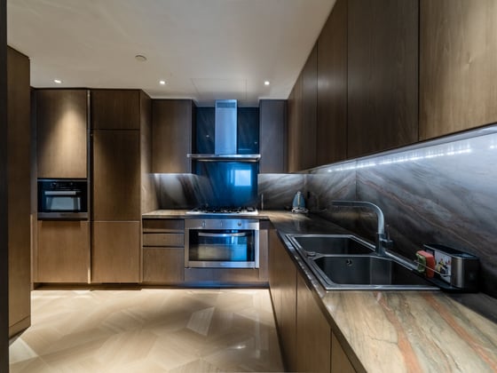 Elegant 3BR | FIVE Palm Jumeirah | Sea Views, picture 7