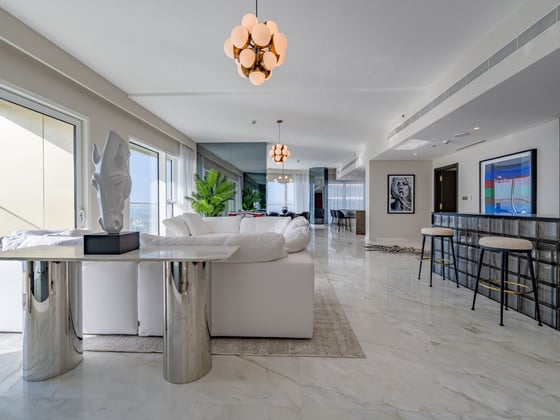 Luxurious Custom-Built Waterfront Penthouse, picture 6