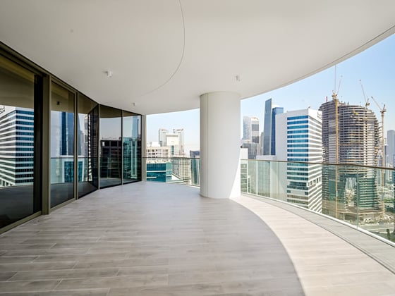 Refined Waterfront Apartment in Business Bay, picture 12