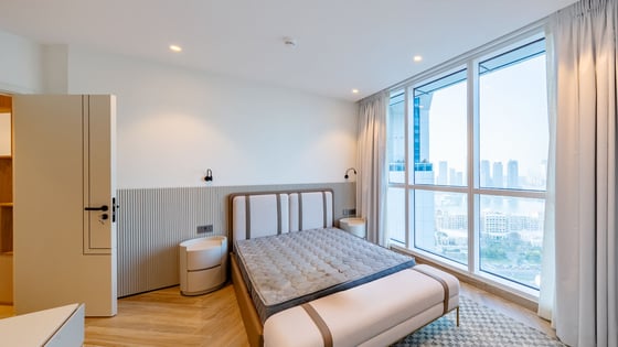 Newly Upgraded I Fully Furnished I Vacant now, picture 13