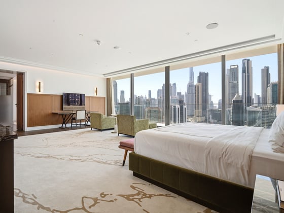 Skyline Luxury | Exquisite 4-Bedroom | Unrivaled Amenities, picture 24