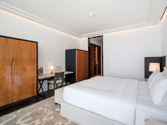 Skyline Luxury | Exquisite 4-Bedroom | Unrivaled Amenities, picture 19