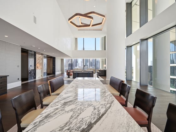 Skyline Luxury | Exquisite 4-Bedroom | Unrivaled Amenities, picture 22