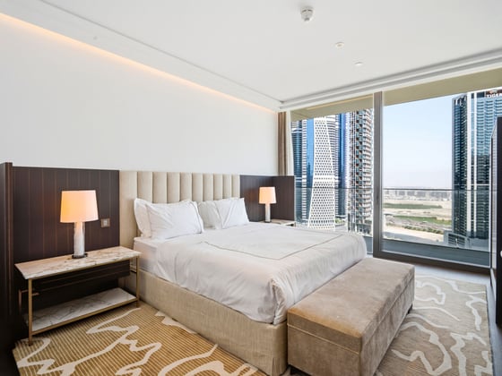 Skyline Luxury | Exquisite 4-Bedroom | Unrivaled Amenities, picture 8