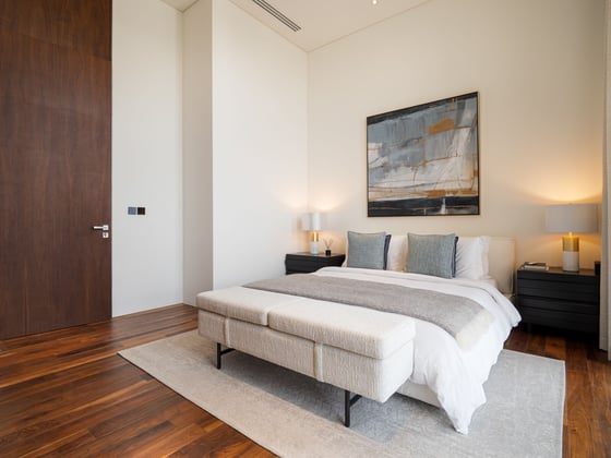Skyline Elegance | Spacious 4-BR | Business Bay, picture 7