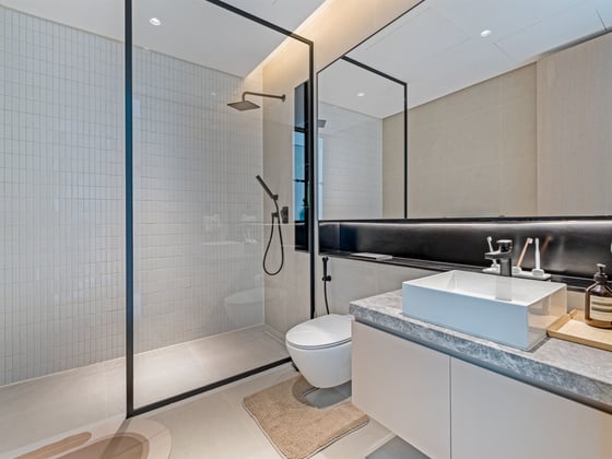 Fully Furnished and Upgraded Luxury Villa, picture 24