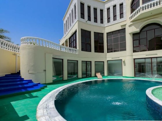 Stunning Villa with Lake Views and Elite Amenities, picture 9