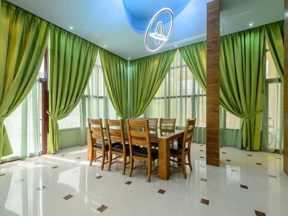 Stunning Villa with Lake Views and Elite Amenities, picture 17