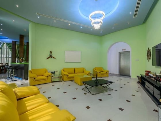 Stunning Villa with Lake Views and Elite Amenities, picture 5