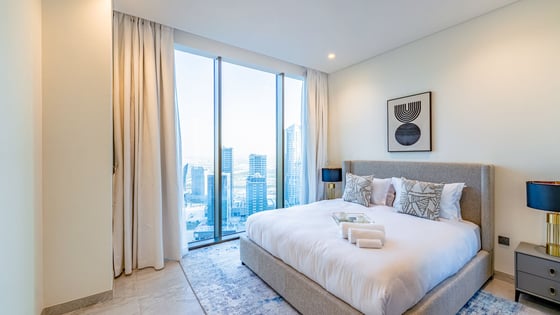 Canal Views | Exclusive Listing | Furnished, picture 14