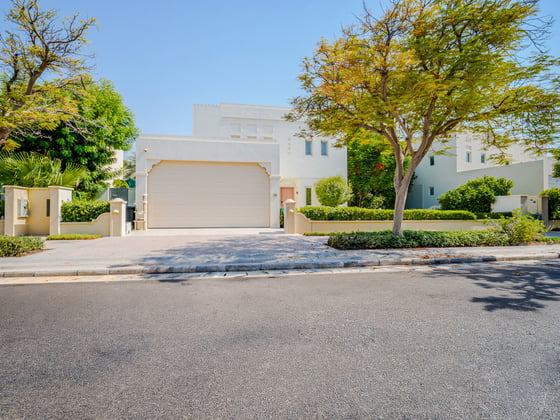 Largest Plot | Spacious 5-Bed Villa | Upgraded, picture 46
