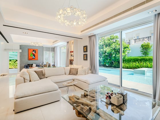 Largest Plot | Spacious 5-Bed Villa | Upgraded, picture 16