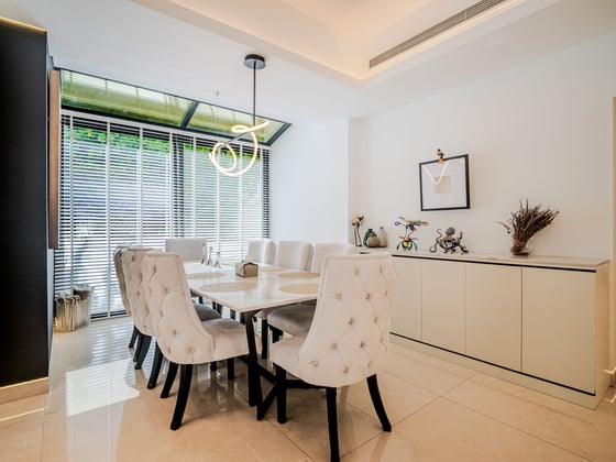 Largest Plot | Spacious 5-Bed Villa | Upgraded, picture 19