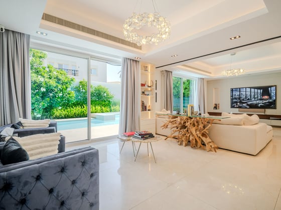 Largest Plot | Spacious 5-Bed Villa | Upgraded, picture 23