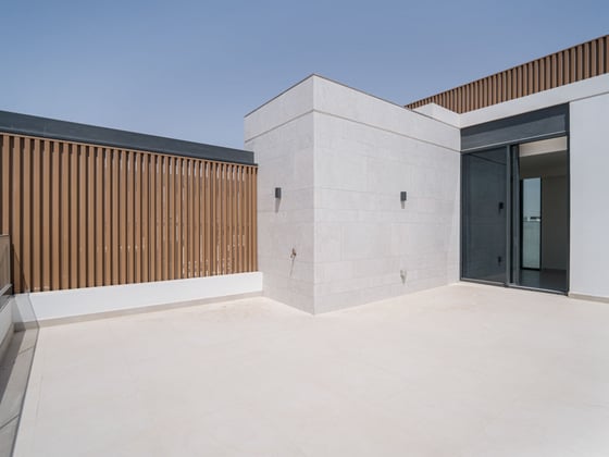 Family-Friendly Villa in Arabian Ranches, picture 16
