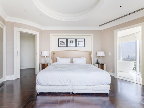 Branded Luxury | 4BR Penthouse | Fully Furnished, picture 9
