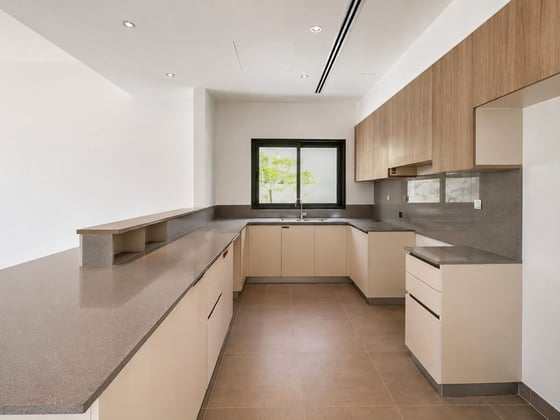 Tranquil Upgraded Villa in Dubai Hills Estate, picture 10