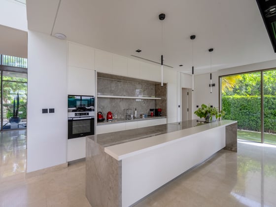 Renovated Dubai Hills Villa with a Private Pool, picture 8