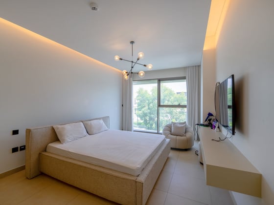 Renovated Dubai Hills Villa with a Private Pool, picture 20