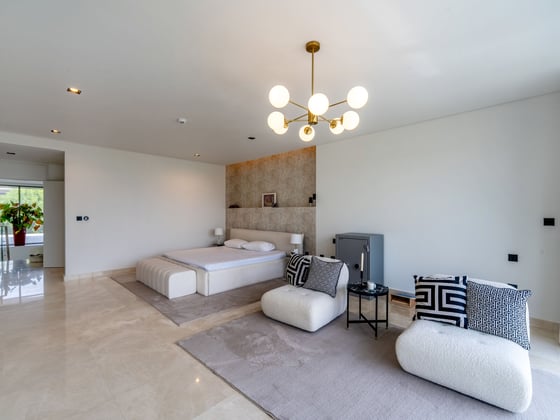 Renovated Dubai Hills Villa with a Private Pool, picture 17