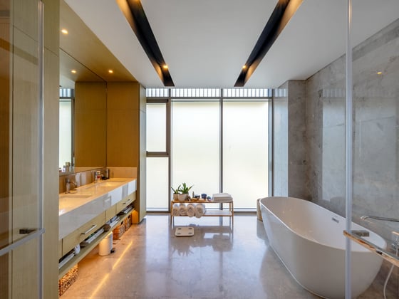 Renovated Dubai Hills Villa with a Private Pool, picture 18