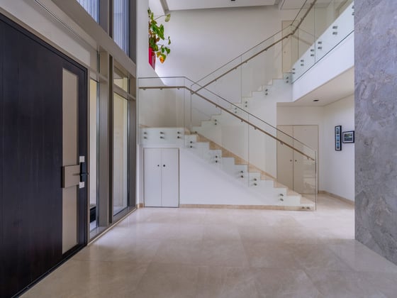 Renovated Dubai Hills Villa with a Private Pool, picture 13
