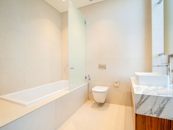 Prestigious Waterfront Apartment in Business Bay, picture 17