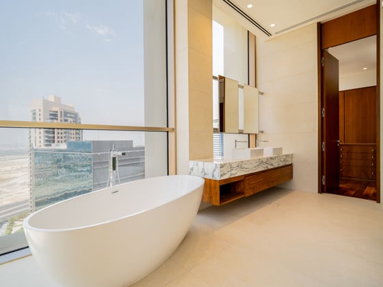 Prestigious Waterfront Apartment in Business Bay, picture 14