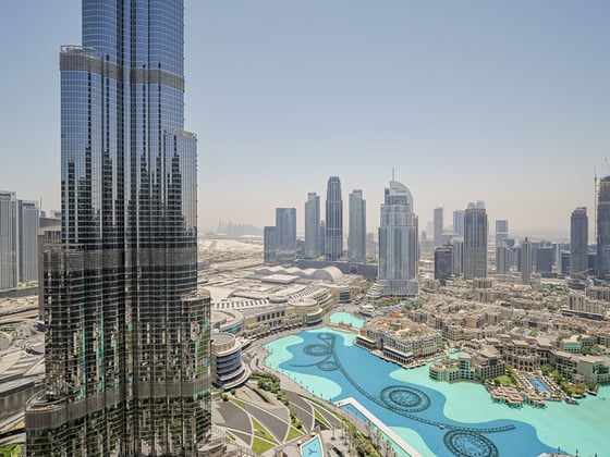 Video tour for Refined Furnished Penthouse in Downtown Dubai