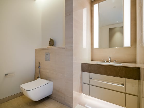 Refined Furnished Penthouse in Downtown Dubai, picture 18