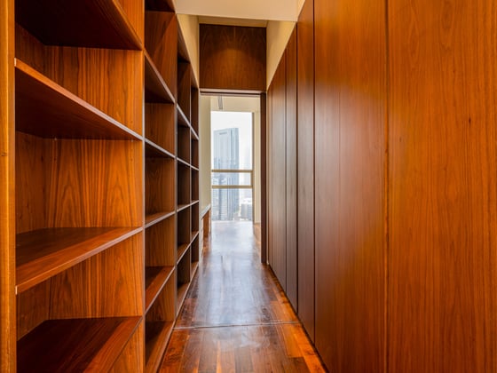 Refined Waterfront Apartment in Business Bay, picture 13