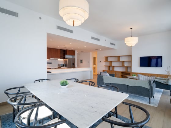 Exquisite La Mer Apartment with Marina Views, picture 6