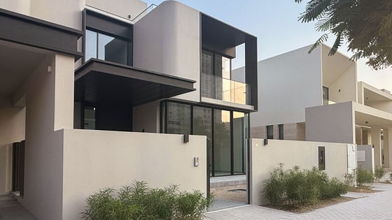 Stunning 5-Bed Villa | Premium Community Living, picture 18