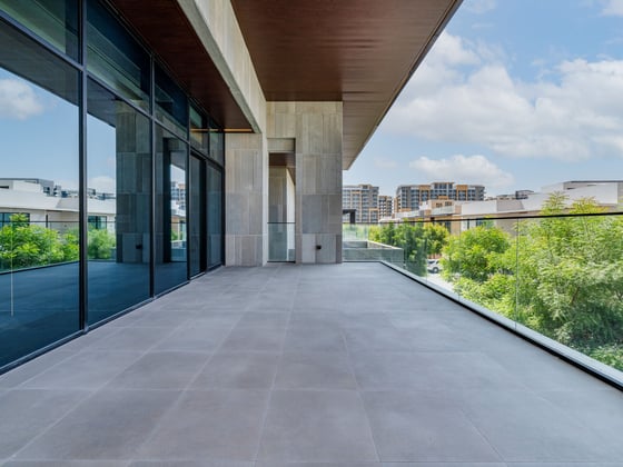 Contemporary Villa with Private Pool and Elevator, picture 25
