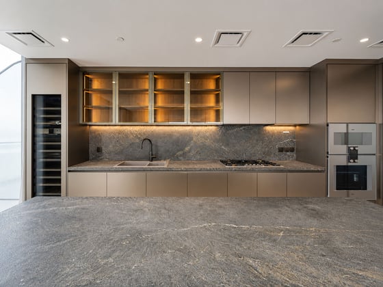 Spectacular Palm Jumeirah Beachfront Apartment, picture 6