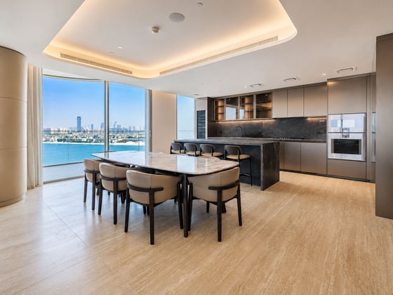 Spectacular Palm Jumeirah Beachfront Apartment, picture 5