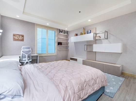 Sophisticated Three-Bedroom Apartment in DIFC, picture 13