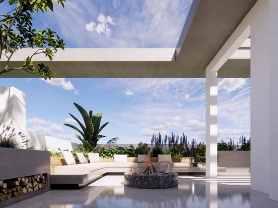 Ultra-Luxurious | Custom-Built | Golf Course View, picture 1