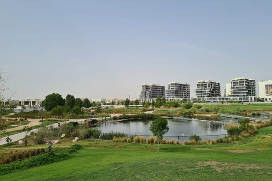 Damac Hills, picture 1